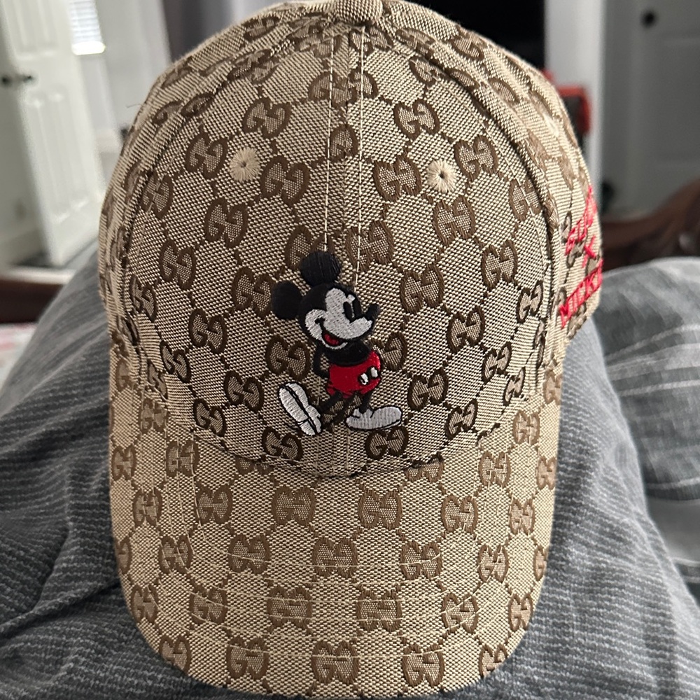 Gucci hat